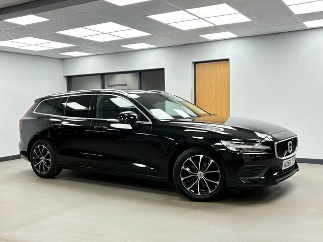 Volvo V60 2.0 D3 Momentum Estate Euro 6 Ss Black #2