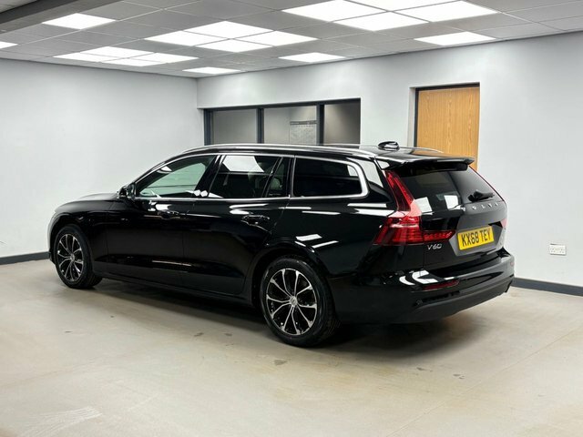 Volvo V60 2.0 D3 Momentum Estate Euro 6 Ss Black #6