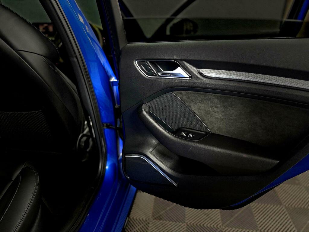Audi RS3 Rs 3 Sportback Tfsi Quattro Black #57