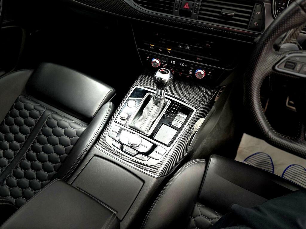 Audi RS6 Avant Estate Black #43