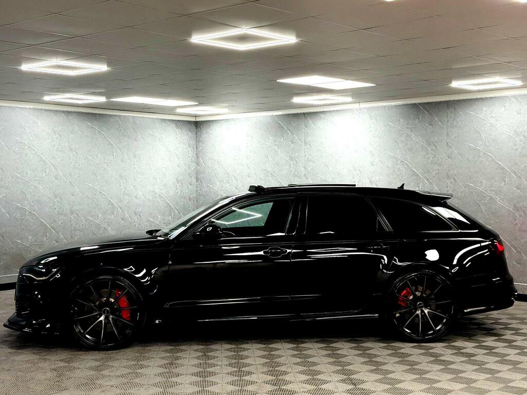 Audi RS6 Avant Estate Black #20