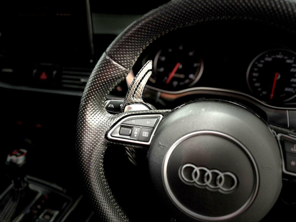 Audi RS6 Avant Estate Black #37