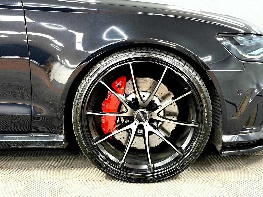 Audi RS6 Avant Estate Black #33