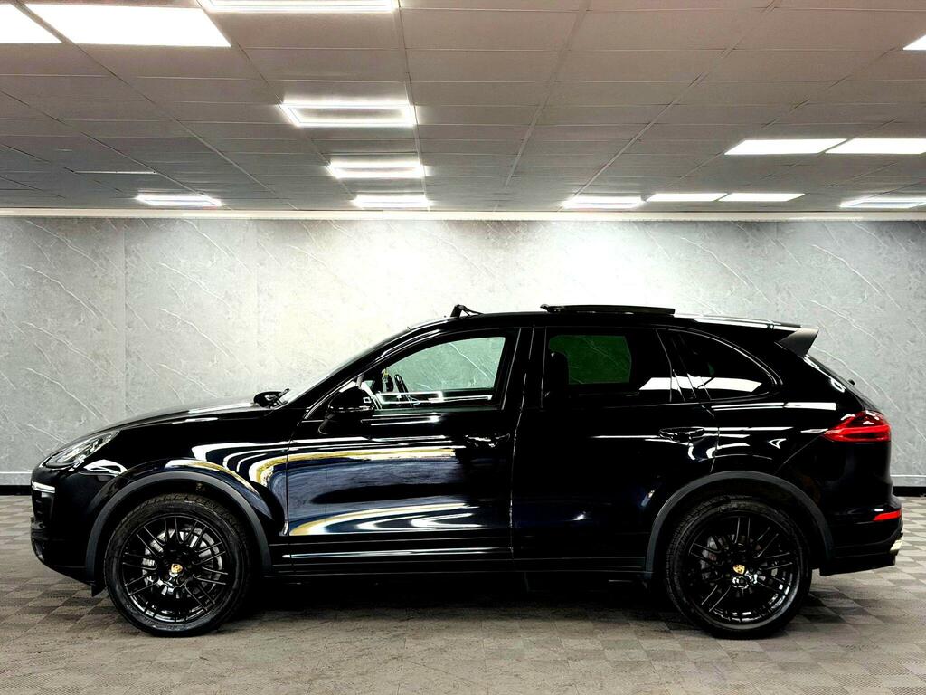 Porsche Cayenne 3.0 Td V6 Tiptronics 4Wd Euro 6 Ss Black #3