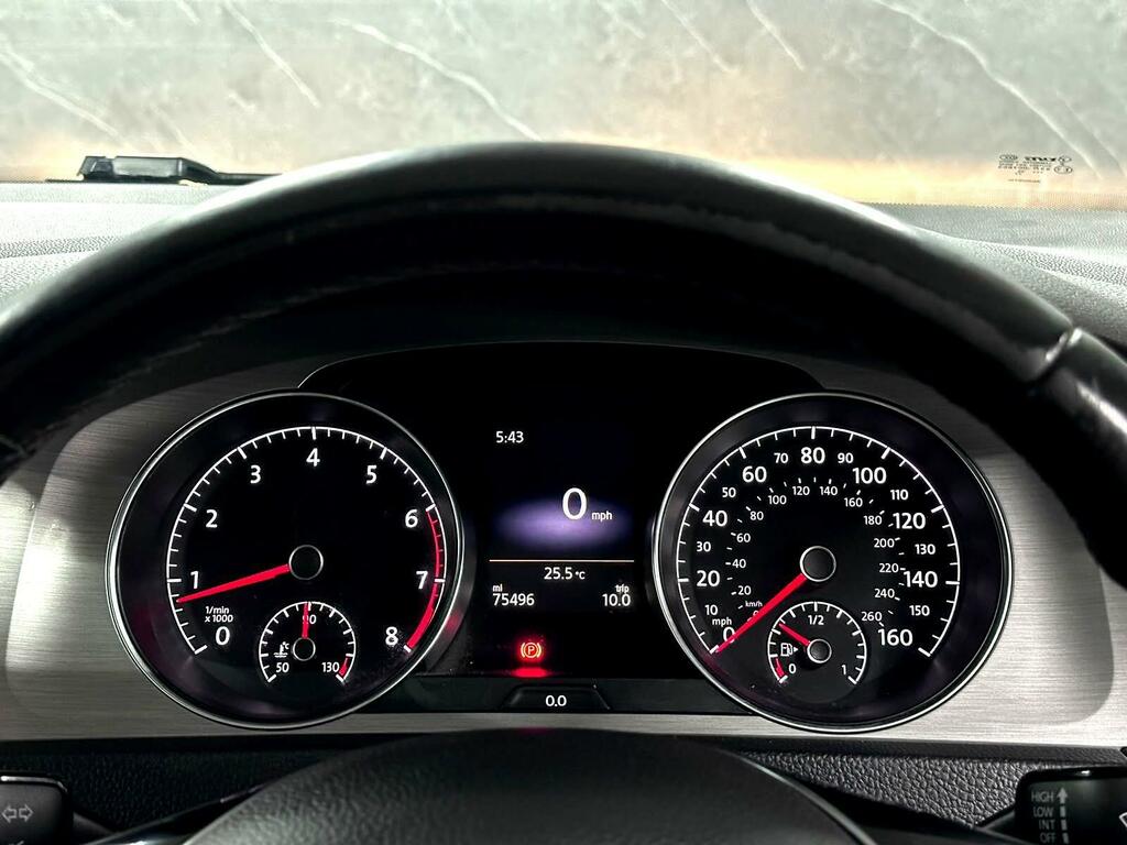 Volkswagen Golf 2.0 Tdi 184 Gtd  #38