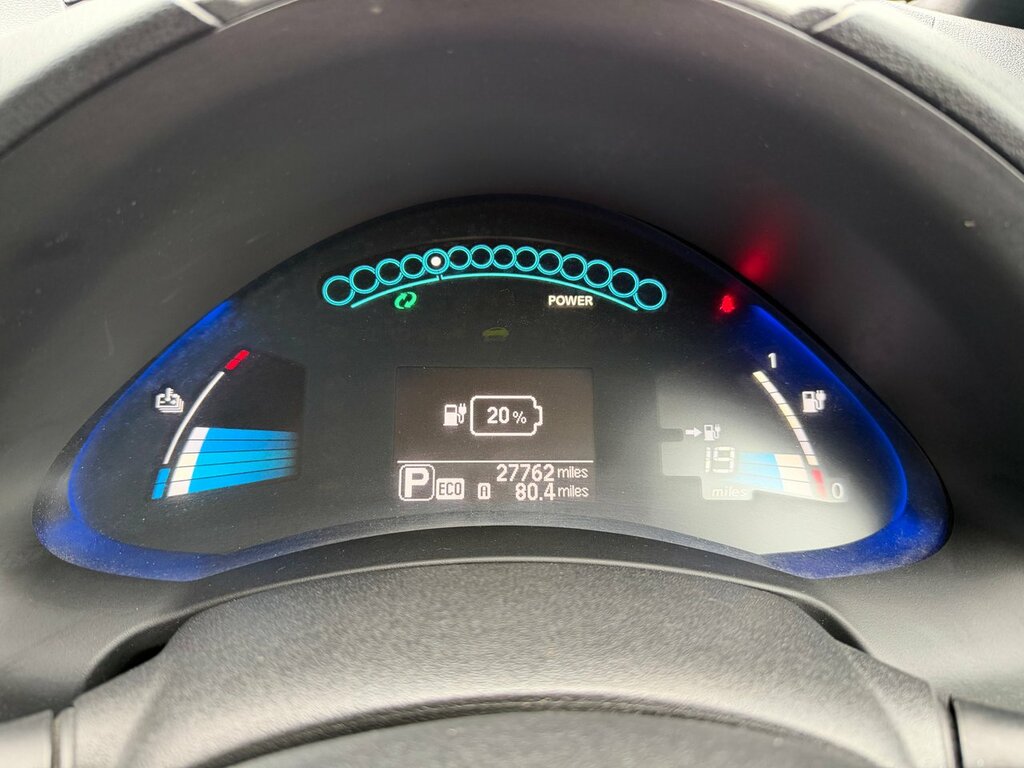 Nissan Leaf 30Kwh Acenta White #22
