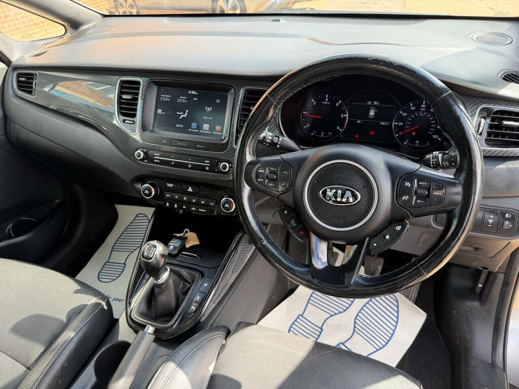 Kia Carens 1.7 Crdi 3 Isg 139 Bhp Silver #28