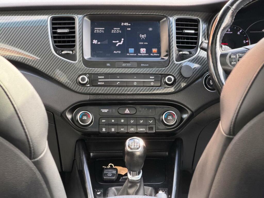 Kia Carens 1.7 Crdi 3 Isg 139 Bhp Silver #23