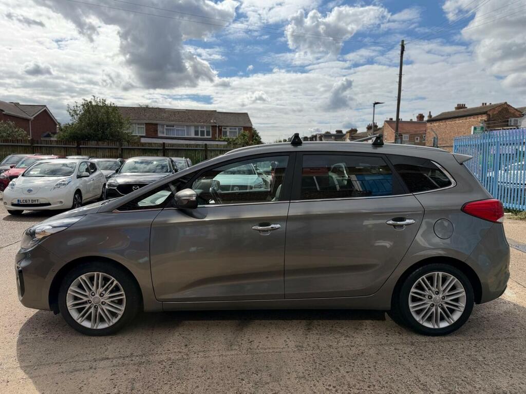 Kia Carens 1.7 Crdi 3 Isg 139 Bhp Silver #8