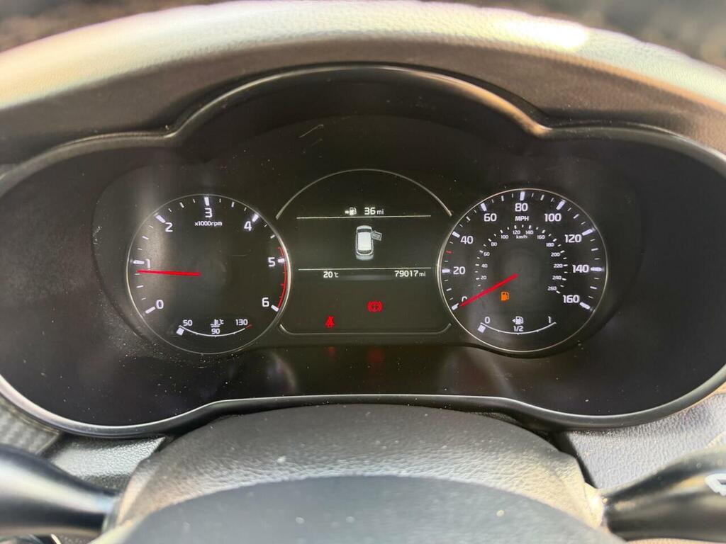 Kia Carens 1.7 Crdi 3 Isg 139 Bhp Silver #29