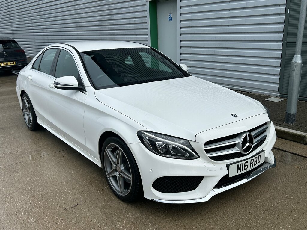 Mercedes-Benz C Class 2.1 C220d Amg Line Saloon 7G-tronic Eu White