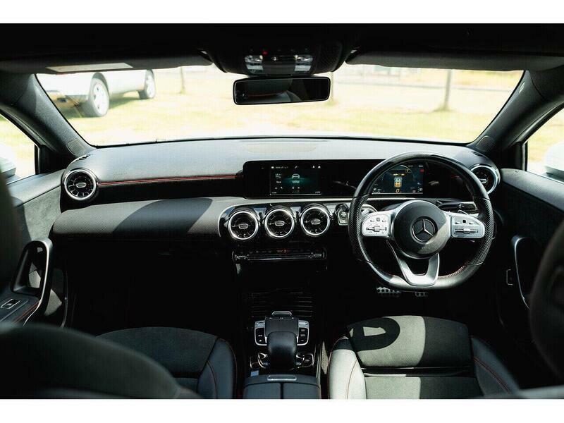 Mercedes-Benz A Class 1.3 A200 Amg Line Saloon 7G-dct Euro 6 SD20UBO White #4