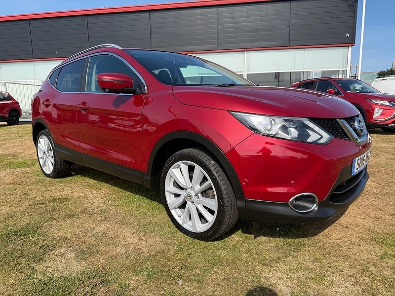 Nissan Qashqai Dci Tekna - 2016 16 Red