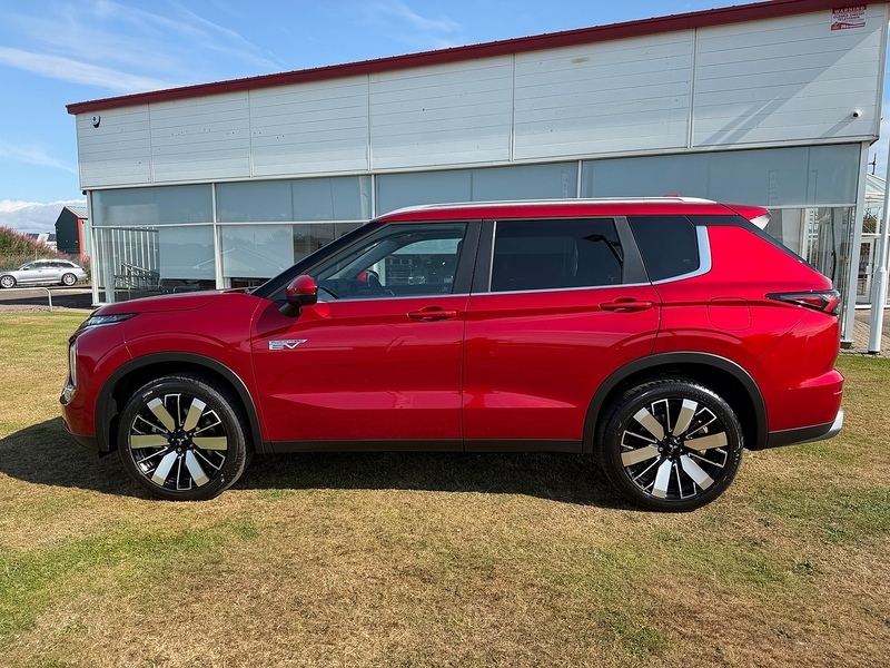 Mitsubishi Outlander Suv Black #11