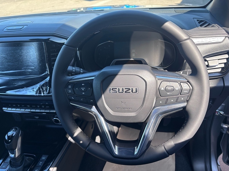Isuzu D-Max Dl40 Dcb Silver #2