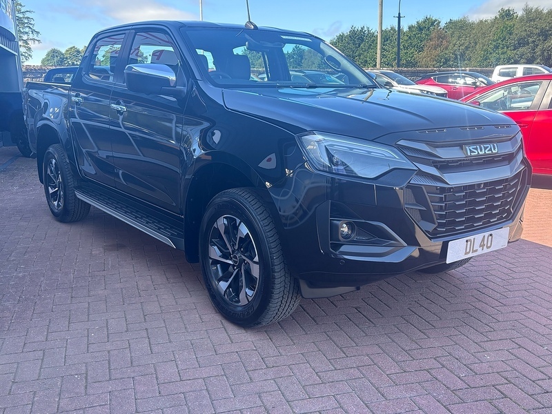 Isuzu D-Max Dl40 Dcb Black #6