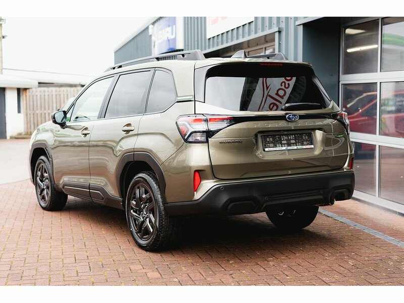 Subaru Forester E-boxer Field Green #6