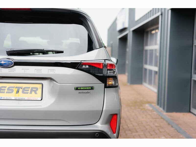 Subaru Forester 2.0D Xc Silver #13