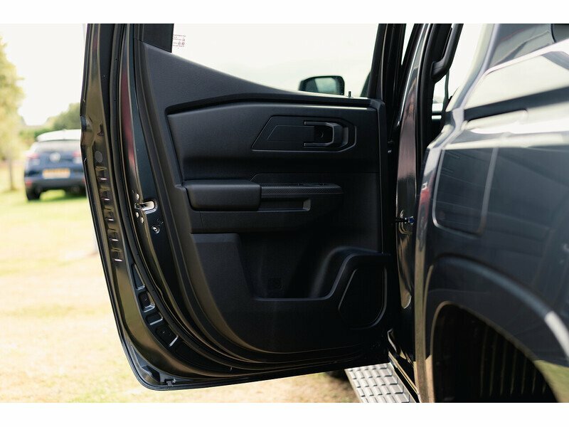 Mitsubishi L200 #22