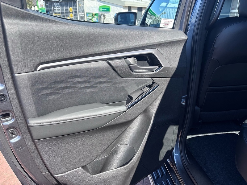 Isuzu D-Max 2.5Td Yukon Double Cab 4X4 Silver #43