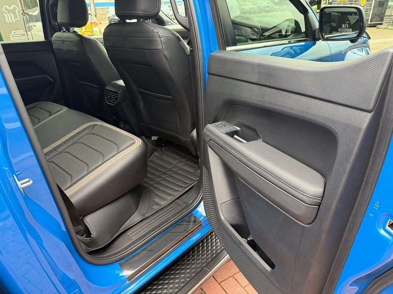Volkswagen Amarok Style Blue #39