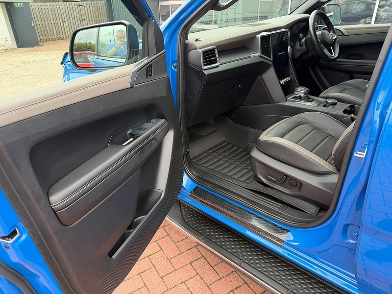 Volkswagen Amarok Style Blue #36