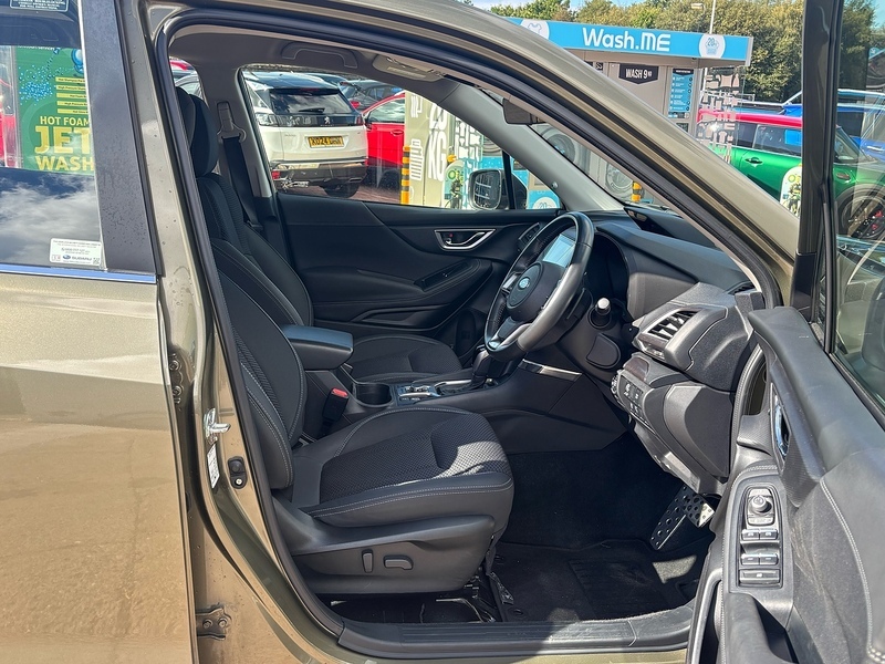 Subaru Forester I E-boxer Xe Premium Black #7