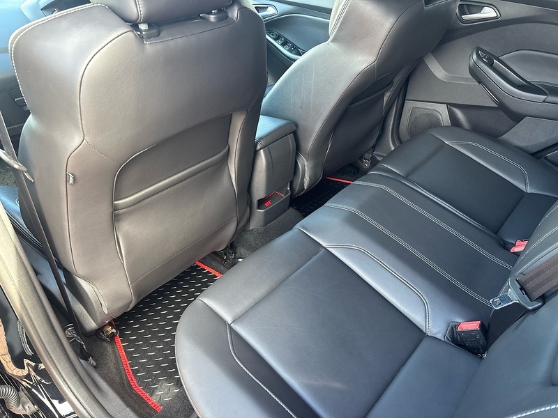 Ford Focus 1.0 Ecoboost 125 Titanium Silver #40