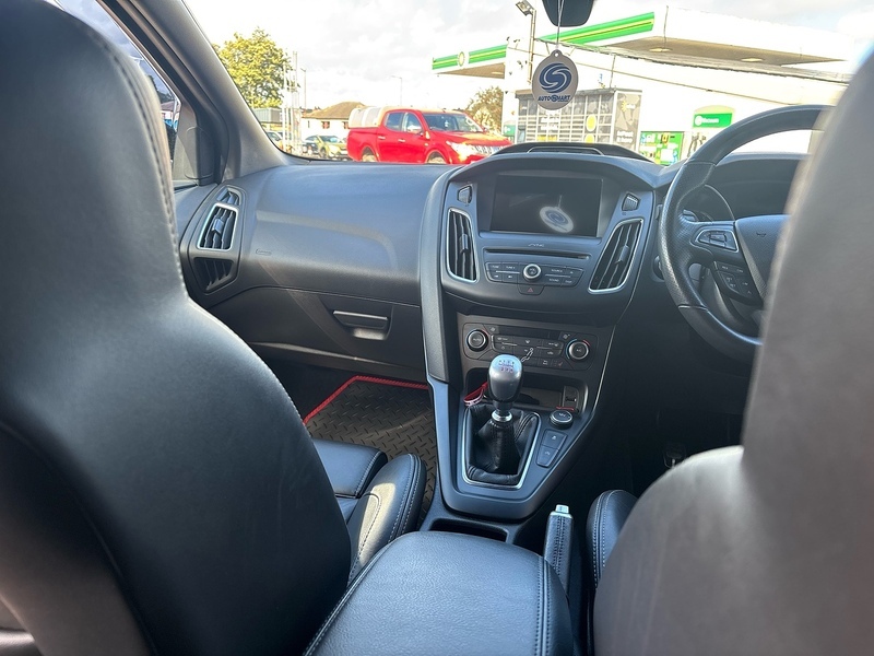 Ford Focus 1.0 Ecoboost 125 Titanium Silver #46