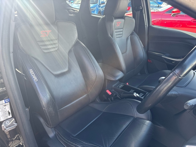 Ford Focus 1.0 Ecoboost 125 Titanium Silver #35