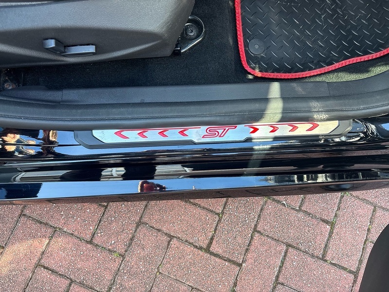 Ford Focus 1.0 Ecoboost 125 Titanium Silver #29