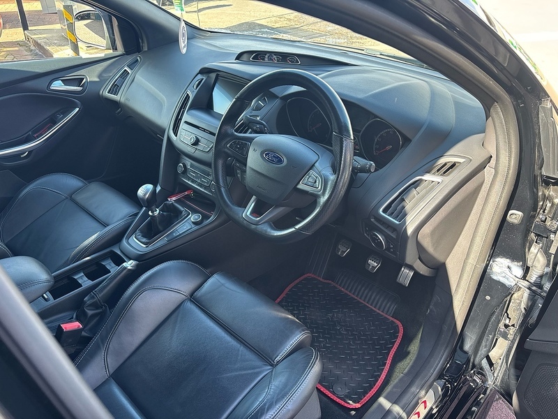 Ford Focus T Ecoboost St-3 Black #3
