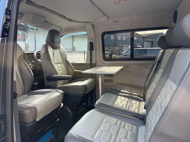 Volkswagen Transporter   #10