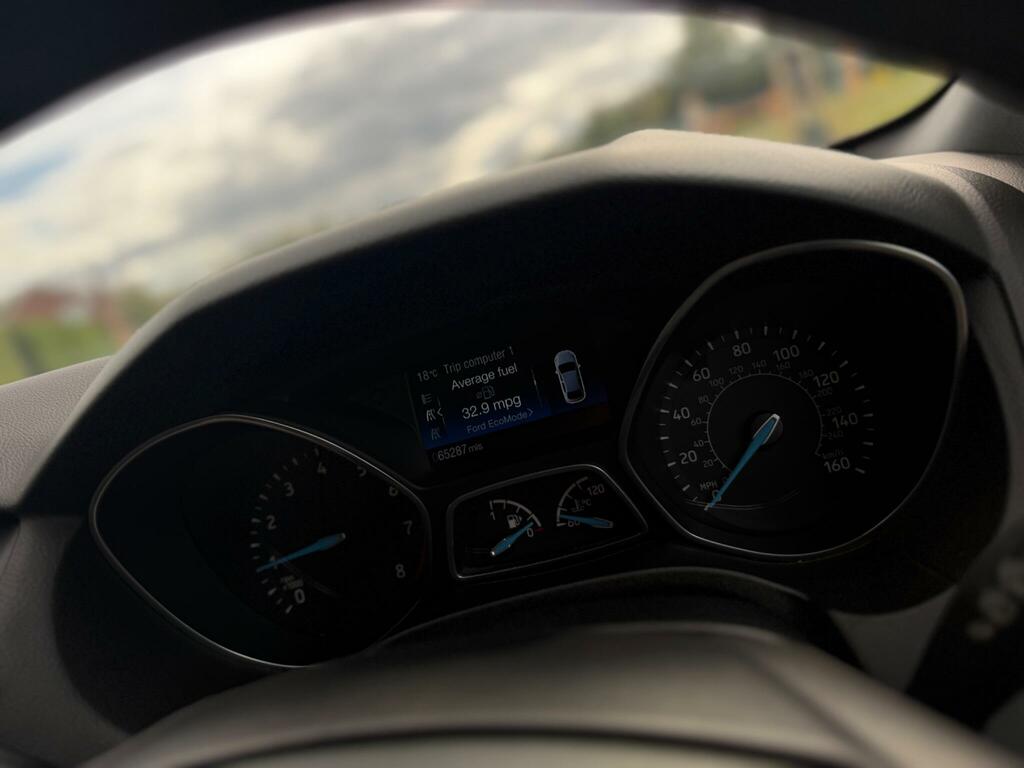 Ford Focus St-line Black #6