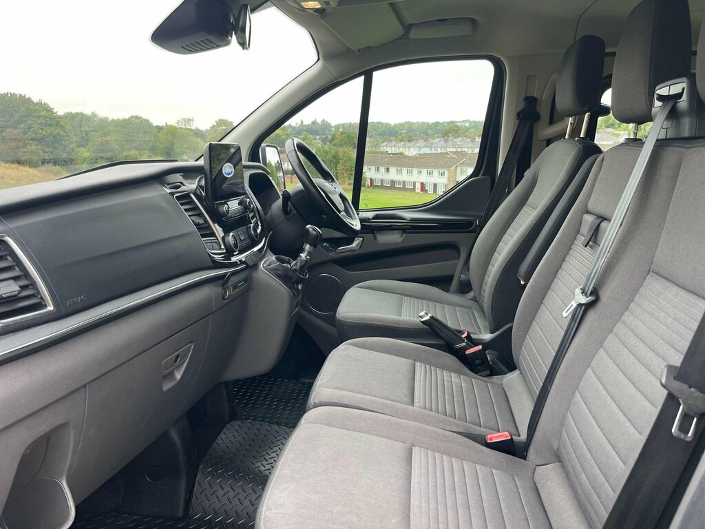 Ford Tourneo Custom 320 Ecoblue Shuttle L2 Silver #20