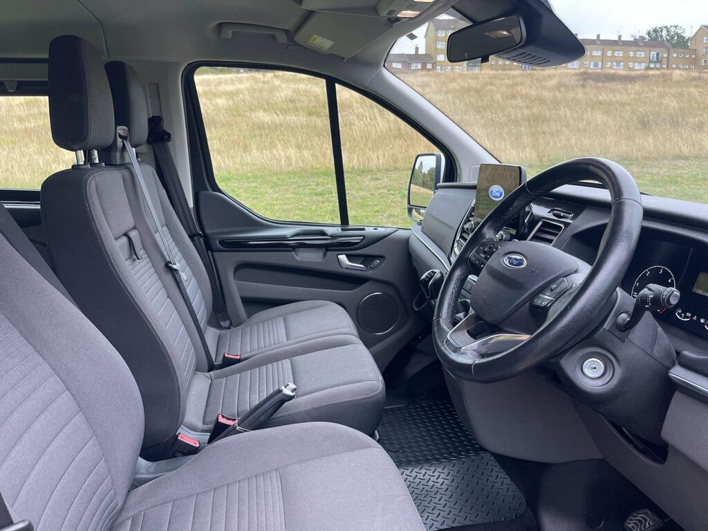 Ford Tourneo Custom 320 Ecoblue Shuttle L2 Silver #10