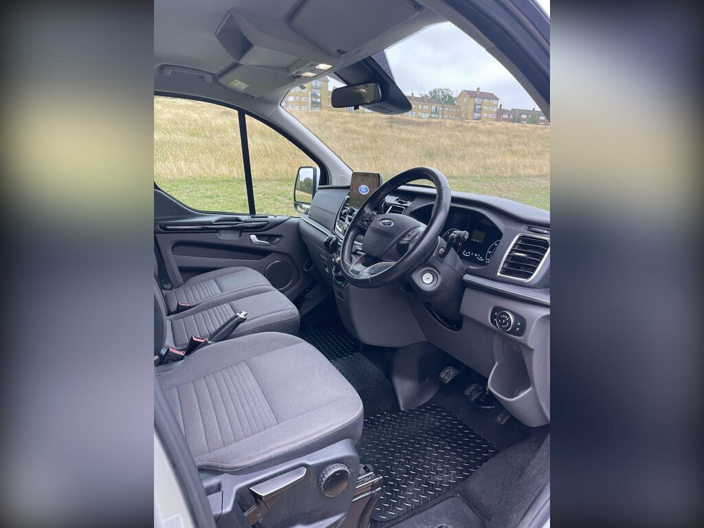 Ford Tourneo Custom 320 Ecoblue Shuttle L2 Silver #9