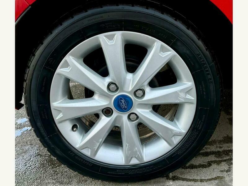 Ford Fiesta Zetec Red #4