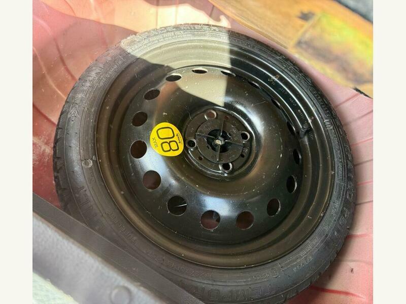 Nissan Note Acenta R Red #5