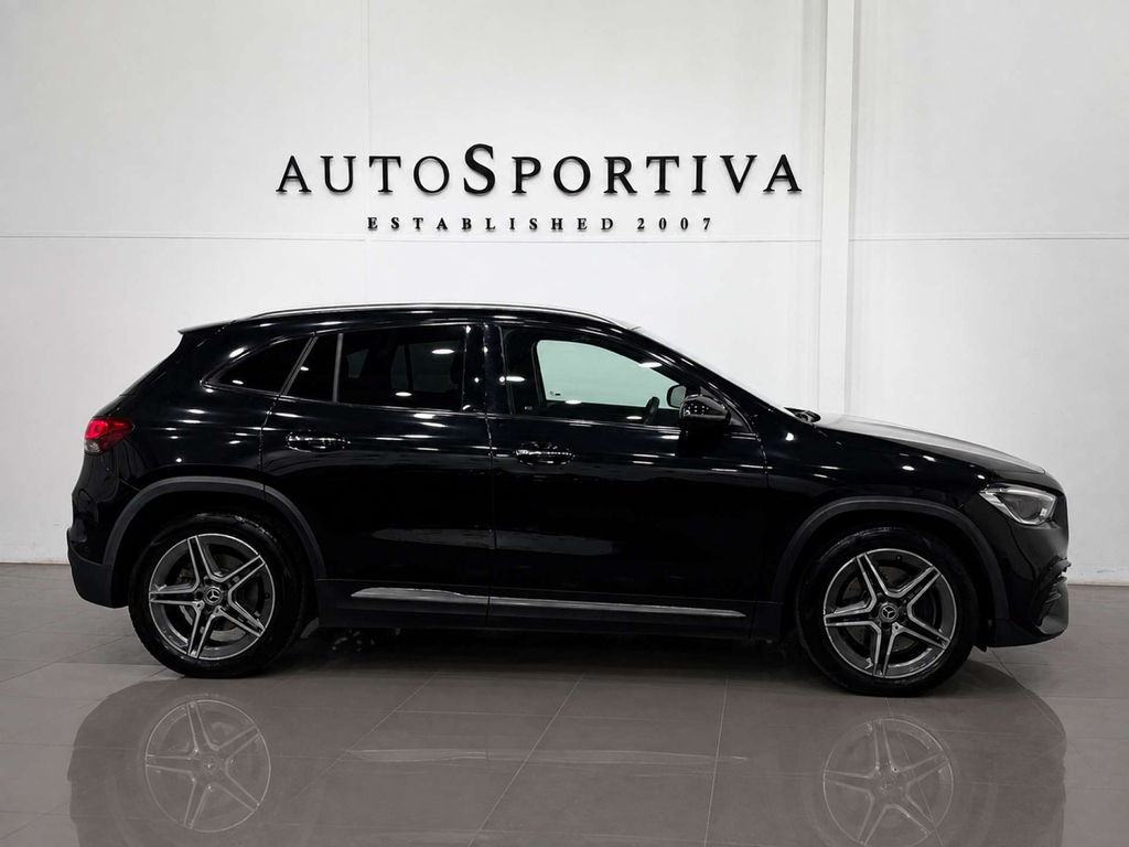 Mercedes-Benz GLA Class 2 L Amg Line Premium Black #3