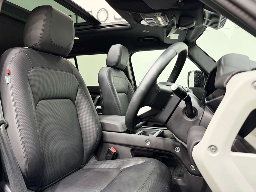 Land Rover Defender 2 L X-dynamic Se Phev A 4Wd Black #2