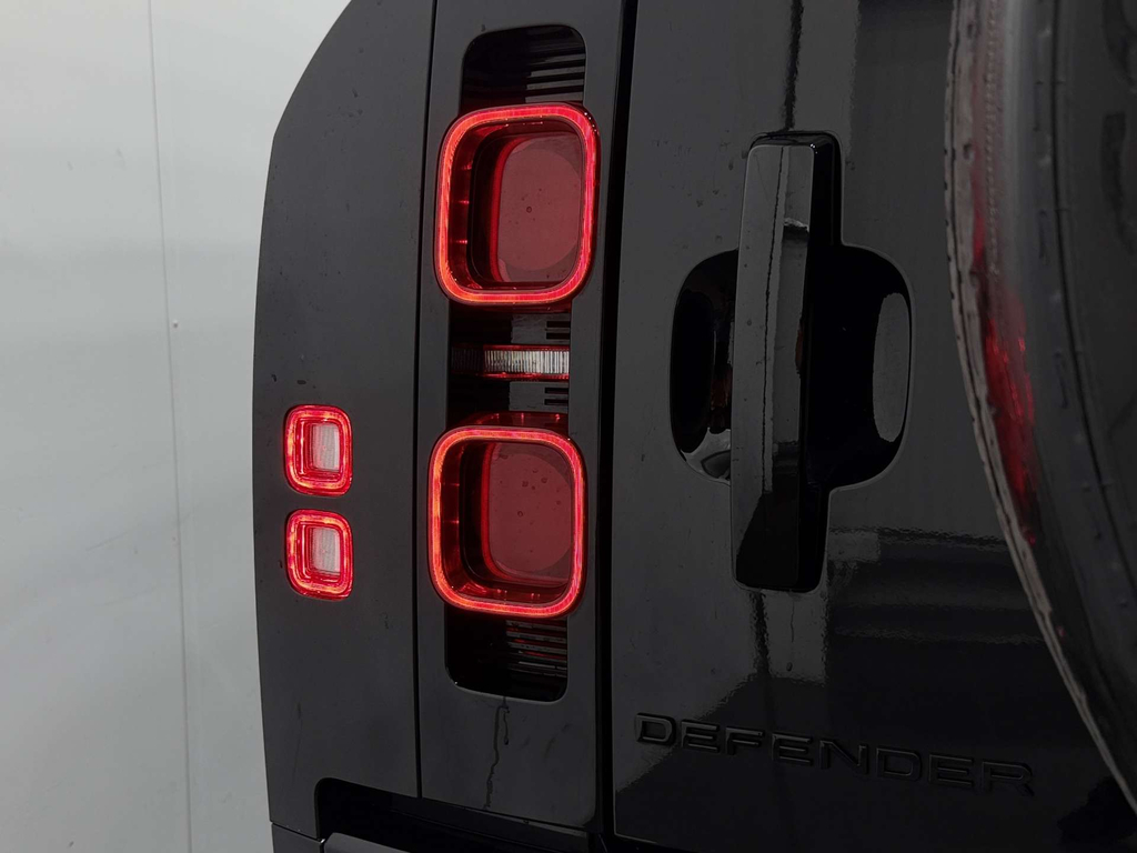 Land Rover Defender X-dynamic Hse Grey #20