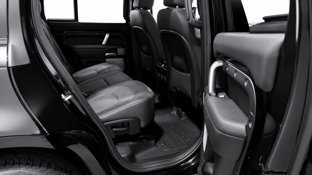 Land Rover Defender 3 L Outbound D Mhev 4Wd  #4