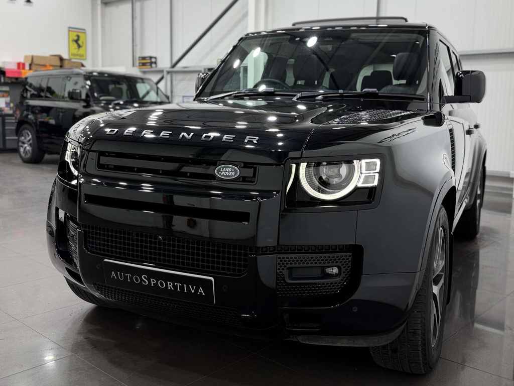 Land Rover Defender Hard Top Hse Black #9