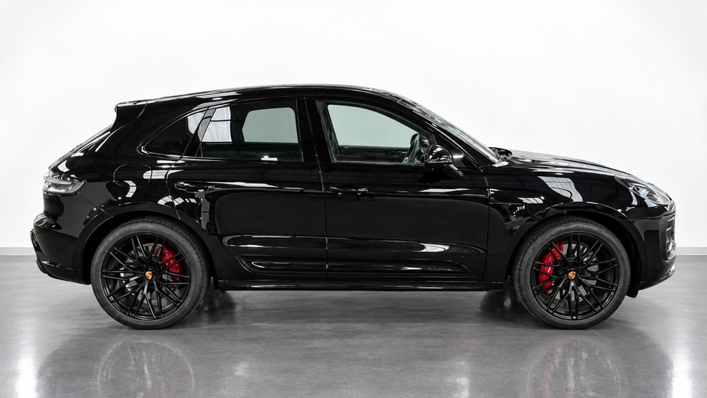 Porsche Macan 2.9 L Gts 4Wd Black #3
