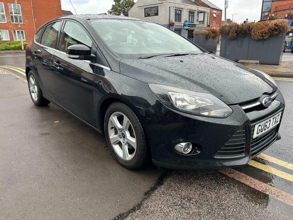 Ford Focus 1.6 Tdci Zetec Navigator Euro 5 S S Black #4