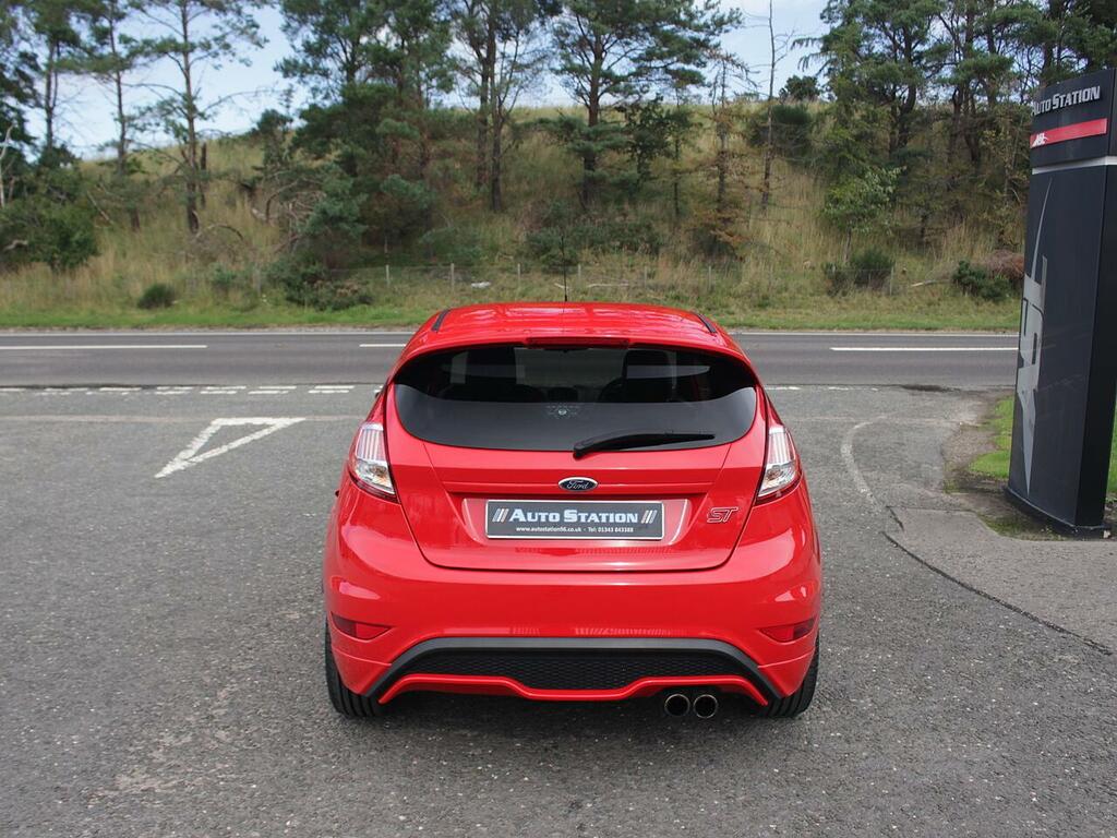 Ford Fiesta St-2 Red