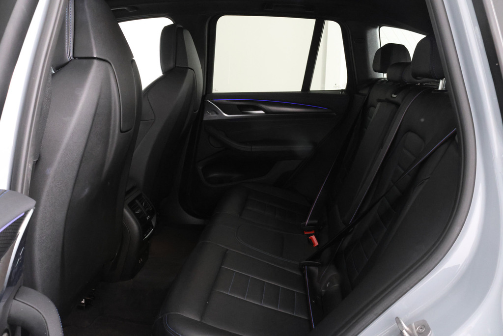 BMW X3 Xdrive20i Mht M Sport Step Black #50