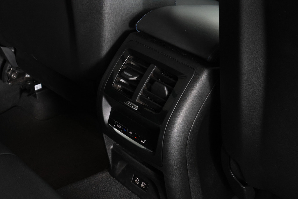 BMW X3 Xdrive20i Mht M Sport Step Black #47