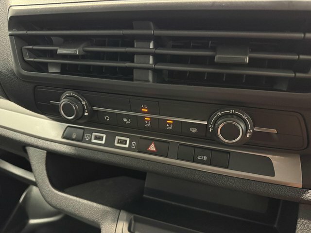 Peugeot E-Expert Expert Professional Medium #20